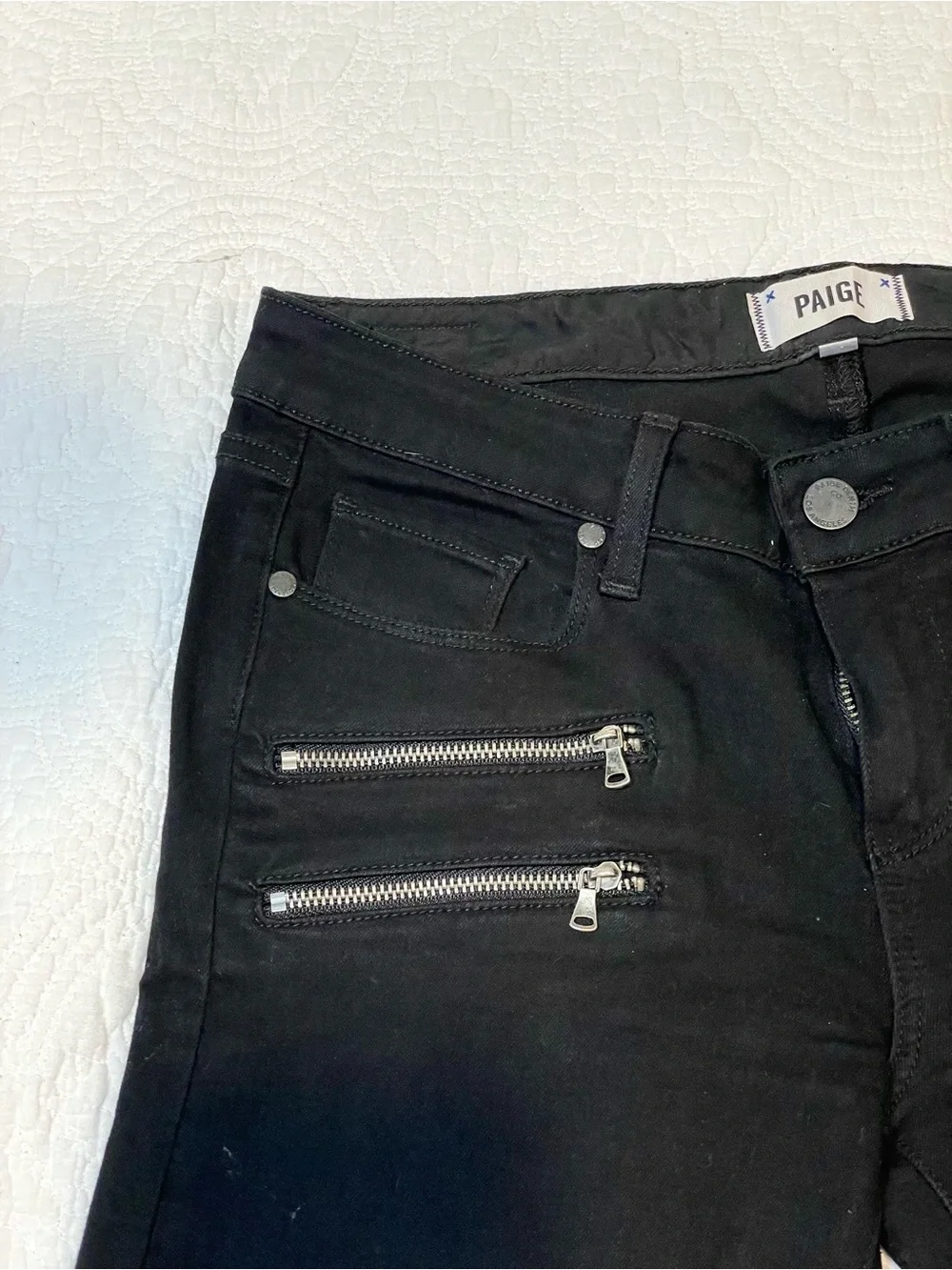 💥3/$50 PAIGE Edgemont Black Ultra Skinny Jeans with Moto Zipper Details | EUC